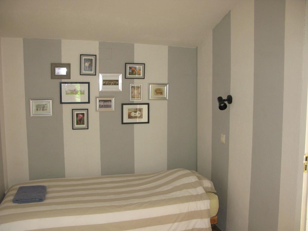 Maspitra B&B 베살루 객실 사진
